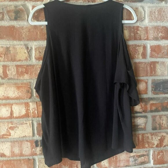 Lush cold shoulder top - Picture 2 of 5